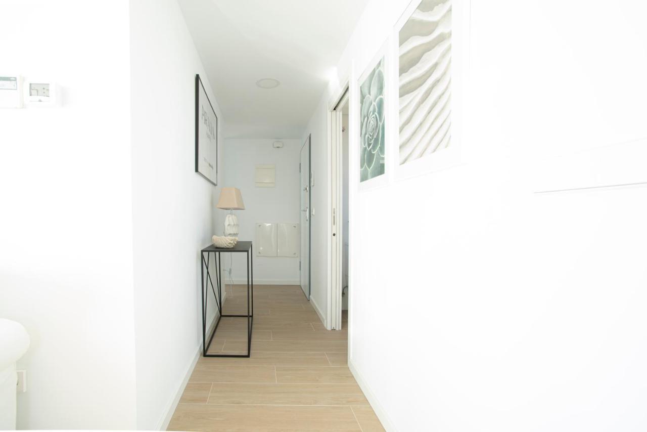 Modern Sea Front Sea Water Alicante Exterior foto